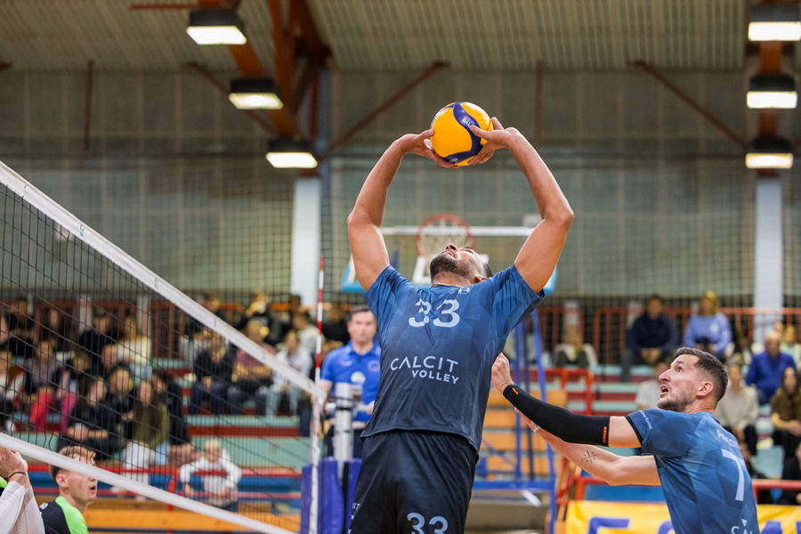 Asov Vs Riljac Šest asov in štirje bloki Gomeza Galveza za kamniško zmago